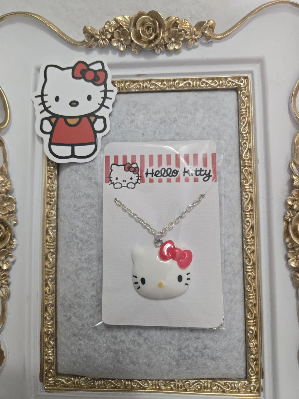 Hello Kitty Resin Charm Pendant Silver Necklace Red Bow Jewelry